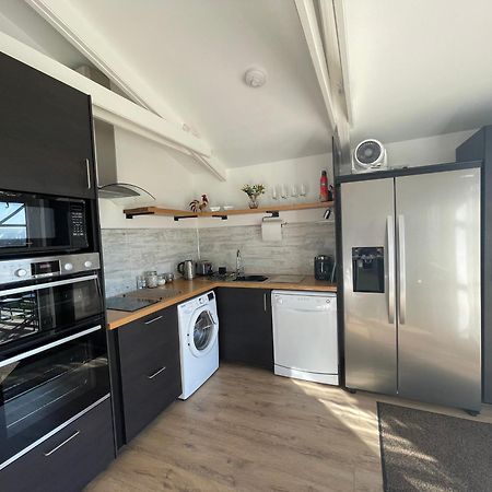Spacious Lodge With King Sized Bed Inveraray Bagian luar foto