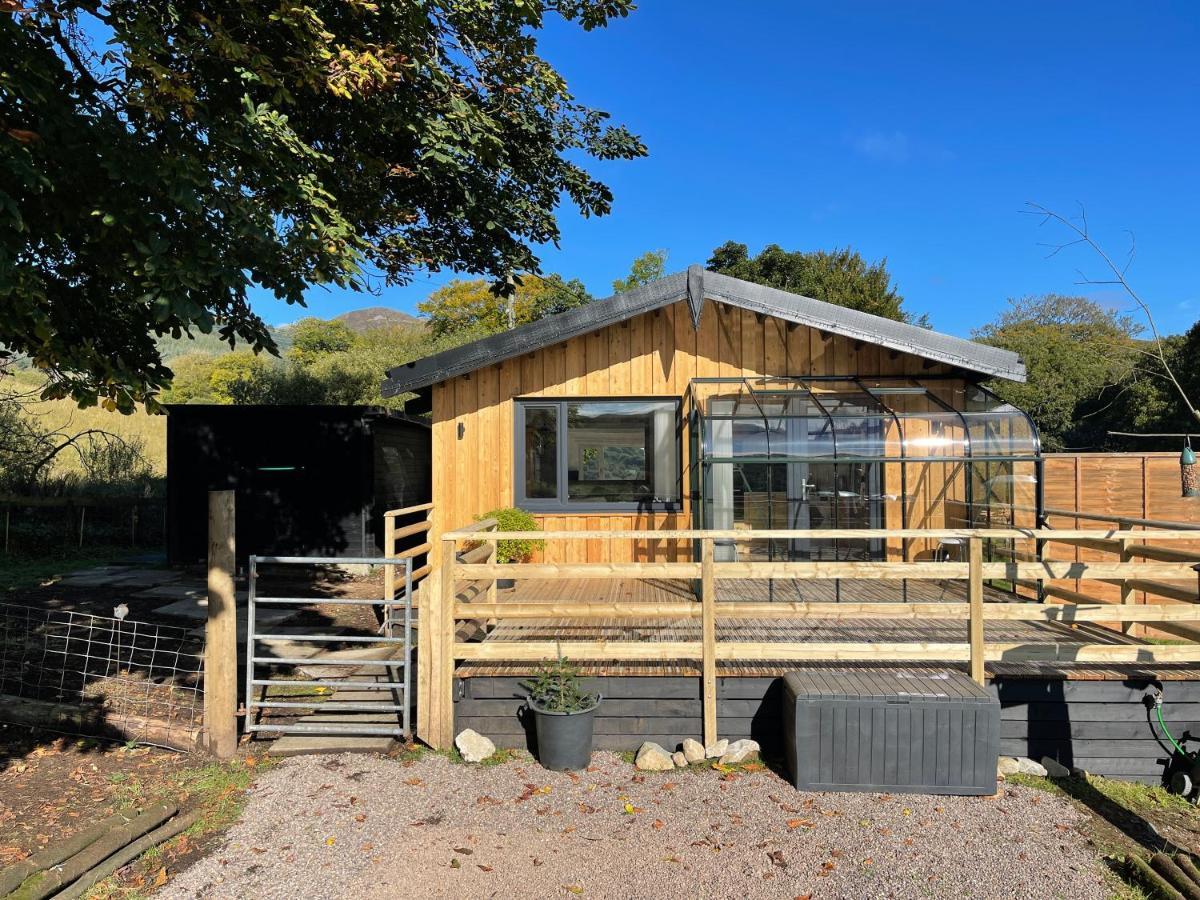Spacious Lodge With King Sized Bed Inveraray Bagian luar foto