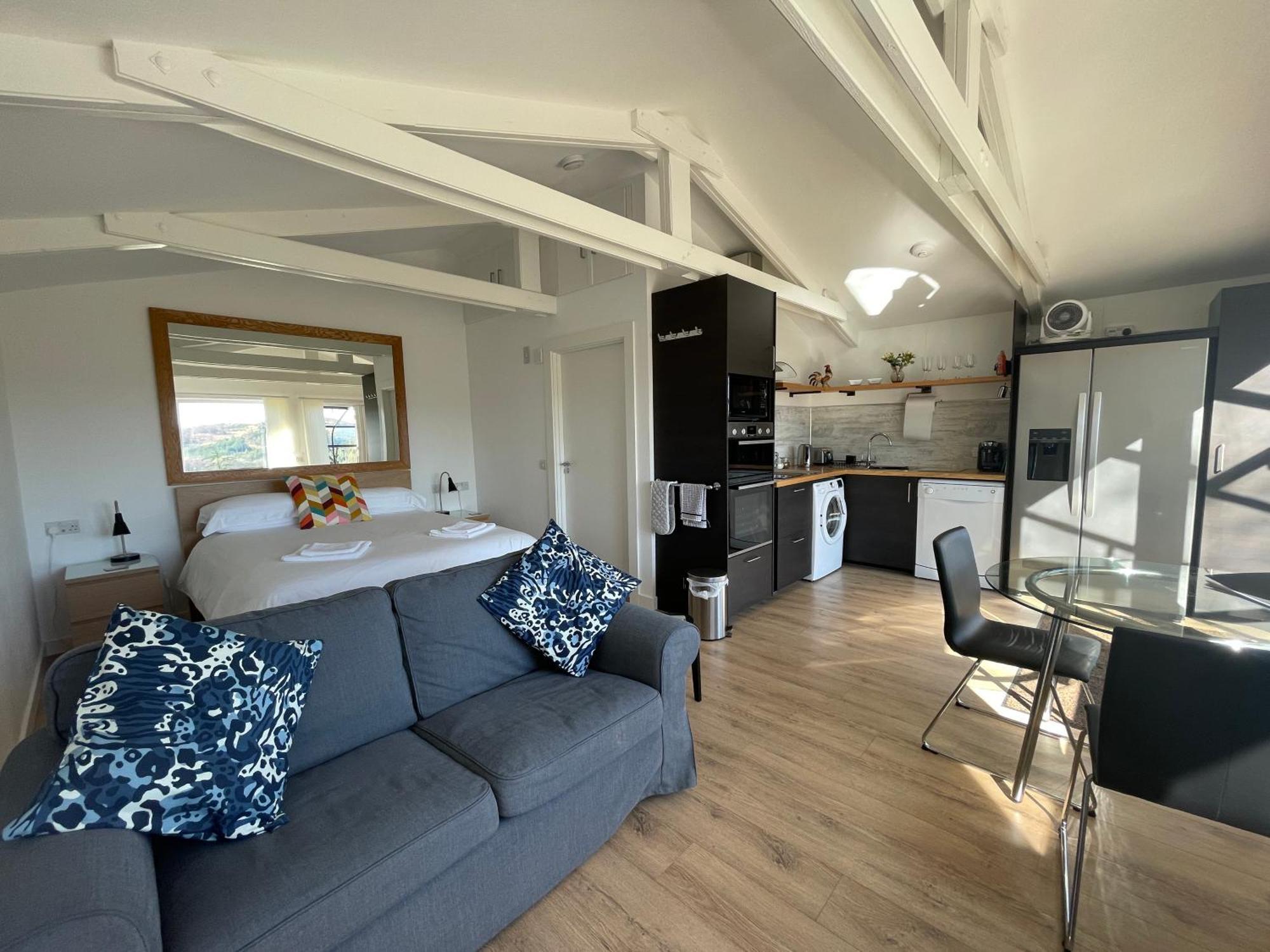 Spacious Lodge With King Sized Bed Inveraray Bagian luar foto